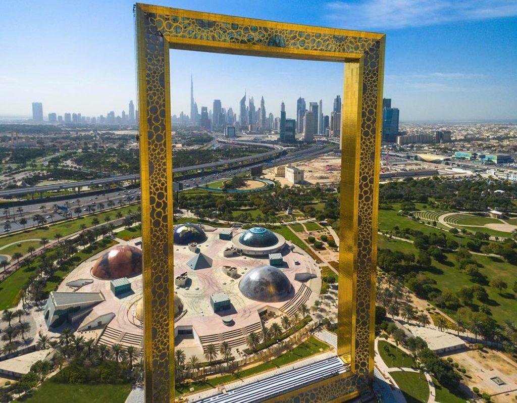 DUBAI FRAME